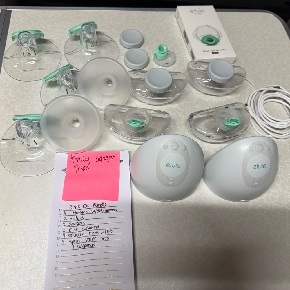 Elvie OG wearable Breast Pump Set - White